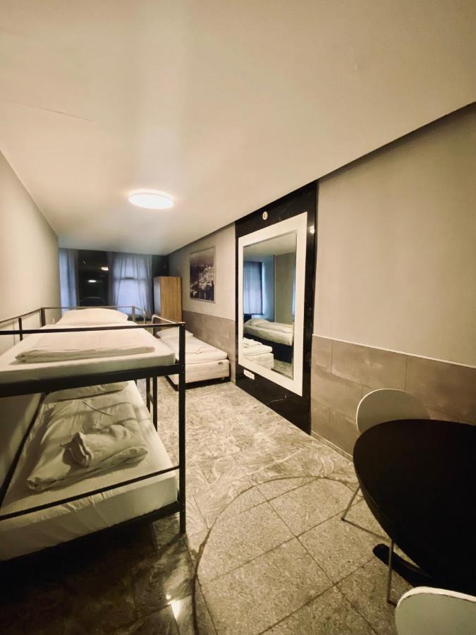 Hotel Moji Koeln Sieversstrasse Ngoại thất bức ảnh